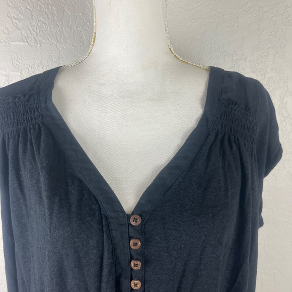Free People Women’s Highland Linen Tunic Top Sz Large Button Up Hi-Low Black - Picture 4 of 16